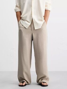 Zara Wide-Leg Chinos in Light Beige